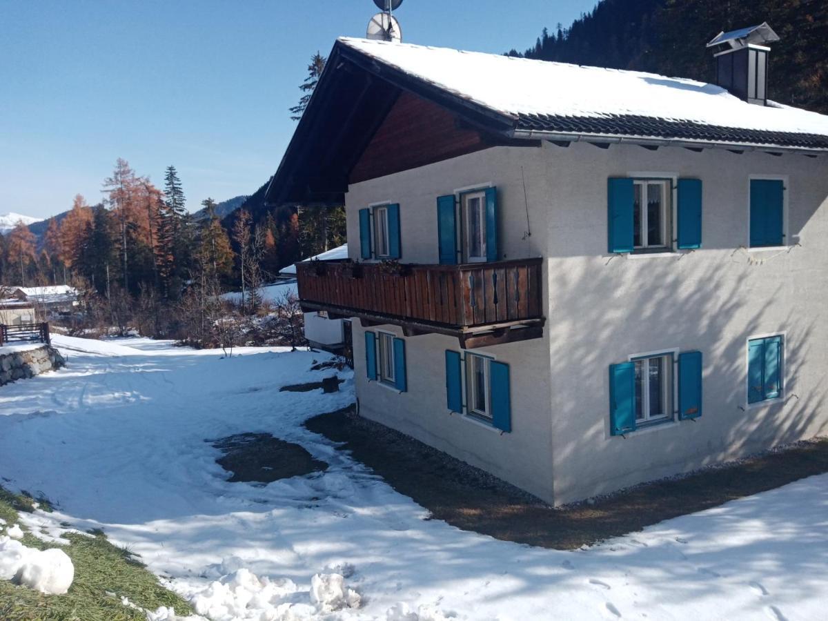 Relax Al Lago Di Braies Apartment Braies  Exterior photo